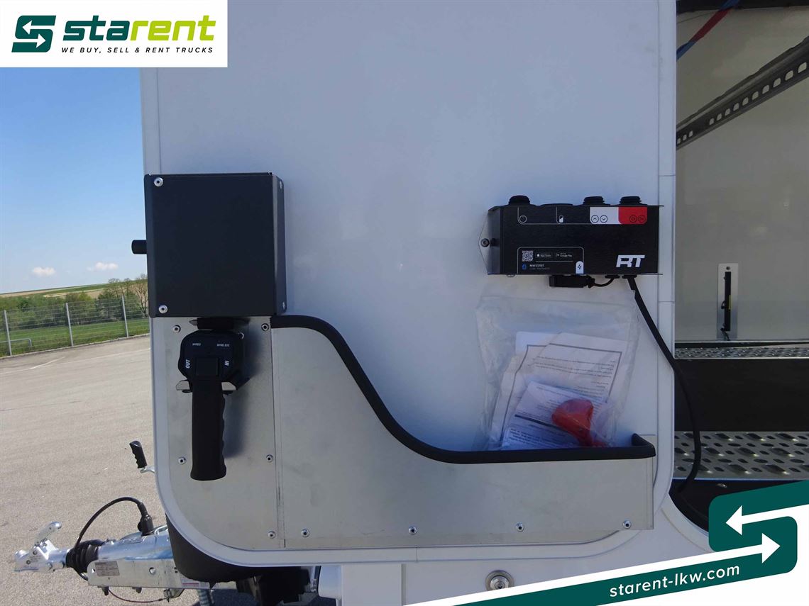 brian-james-trailers-race-transporter-7-winch