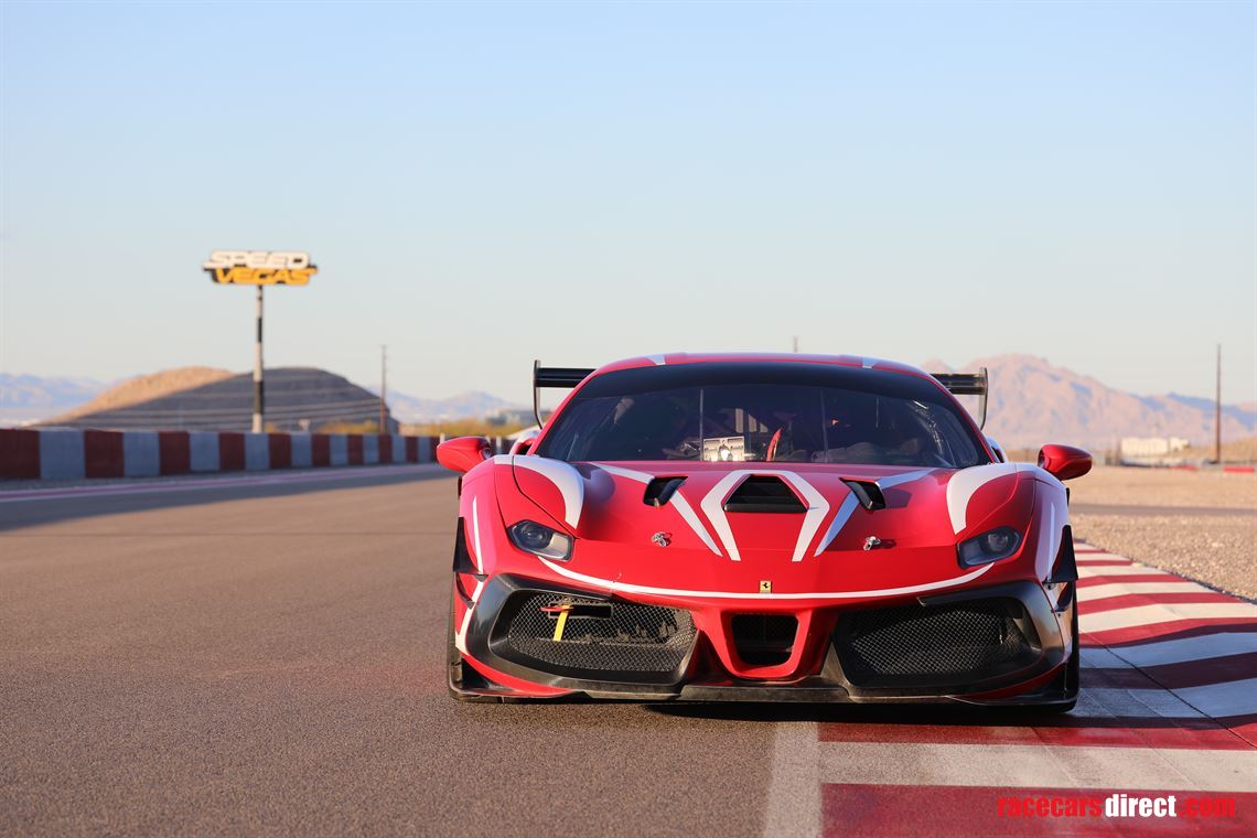 2017-ferrari-488-challenge-evo