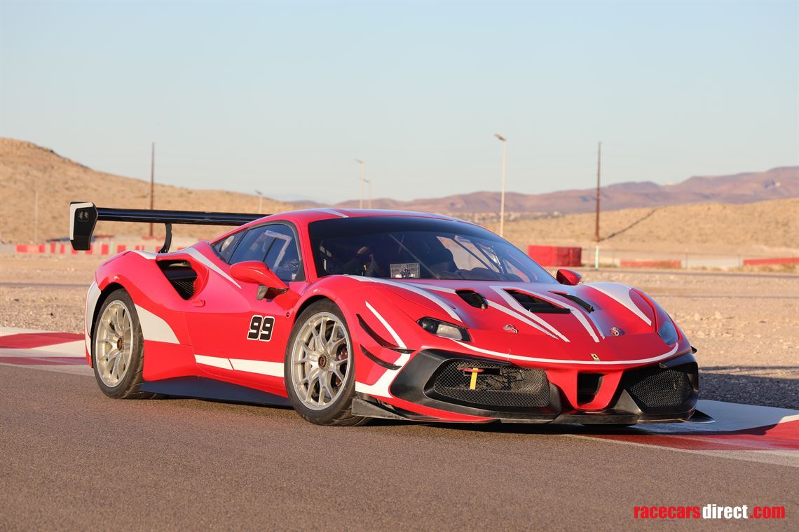 2017-ferrari-488-challenge-evo