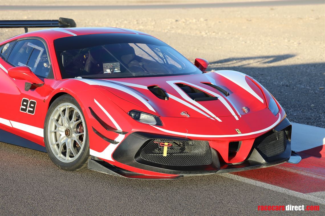 2017-ferrari-488-challenge-evo