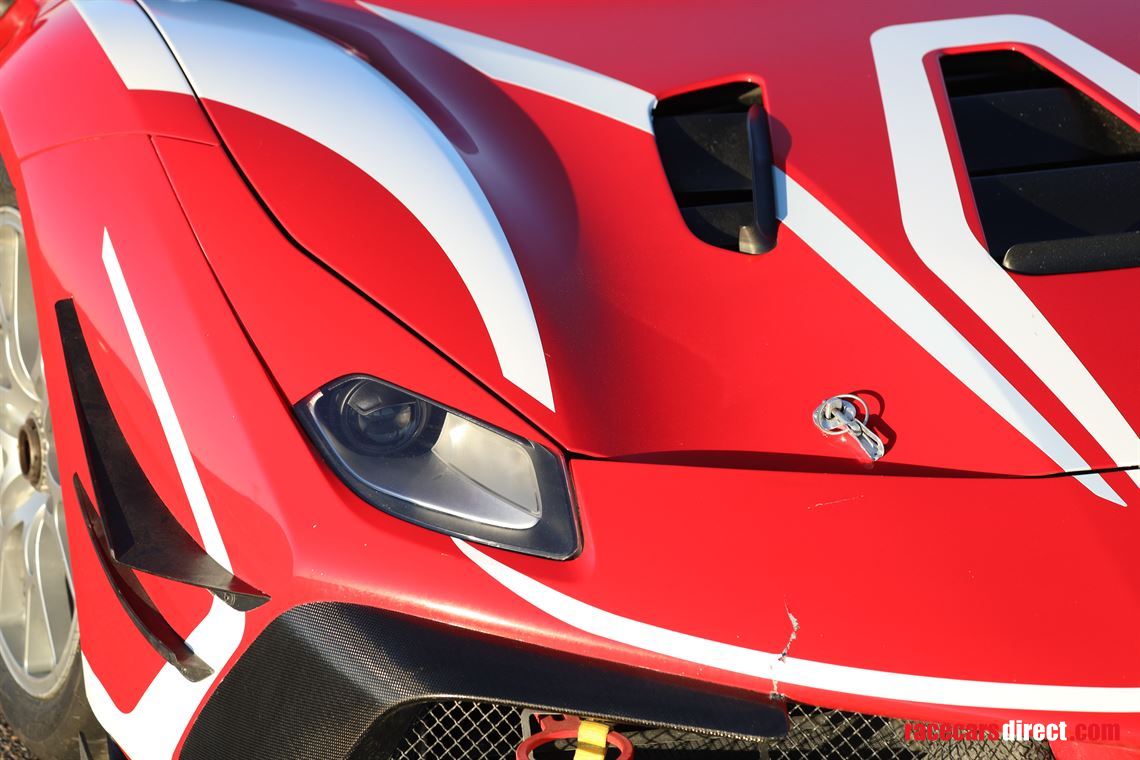 2017-ferrari-488-challenge-evo