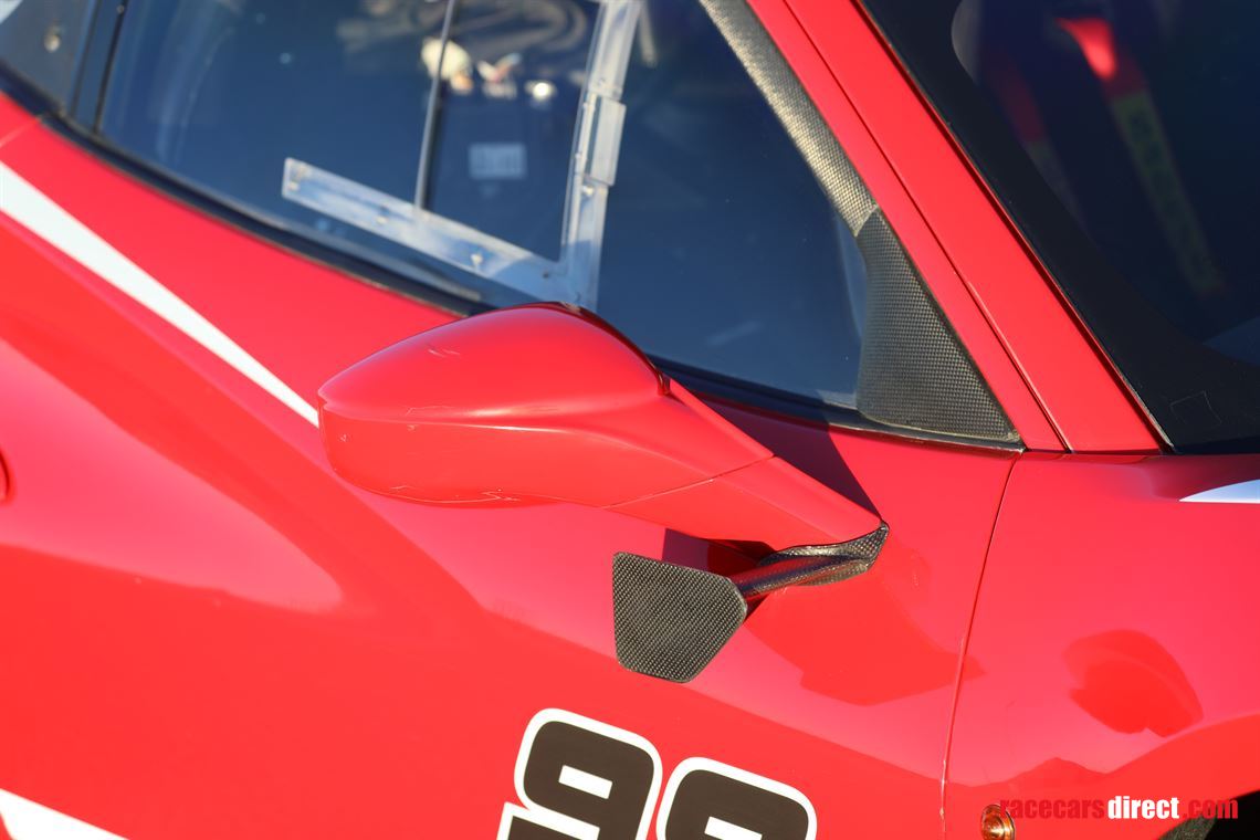 2017-ferrari-488-challenge-evo