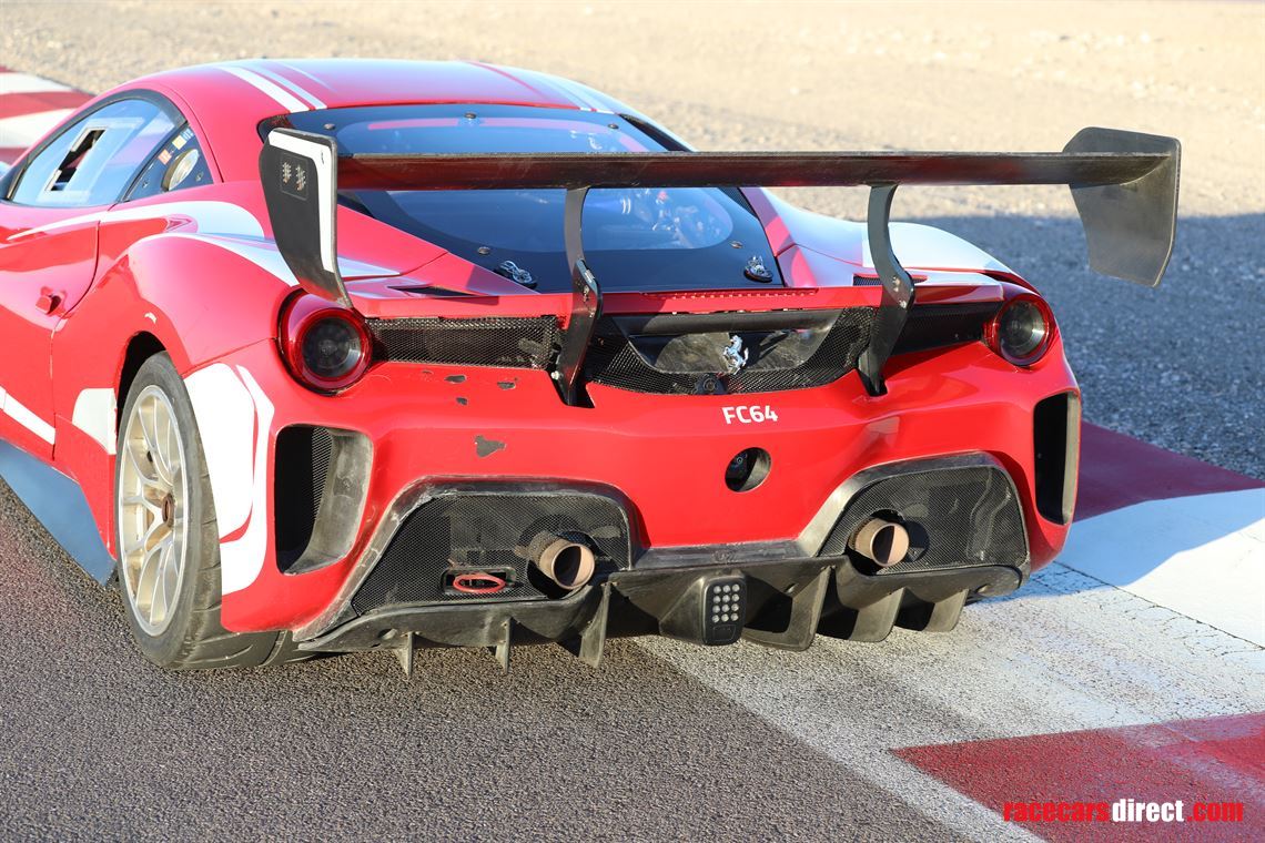 2017-ferrari-488-challenge-evo