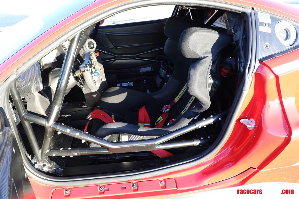 2017-ferrari-488-challenge-evo