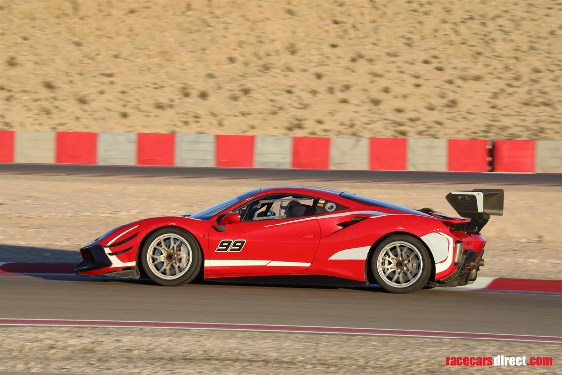 2017-ferrari-488-challenge-evo