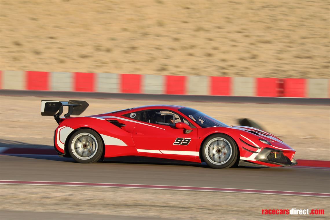 2017-ferrari-488-challenge-evo