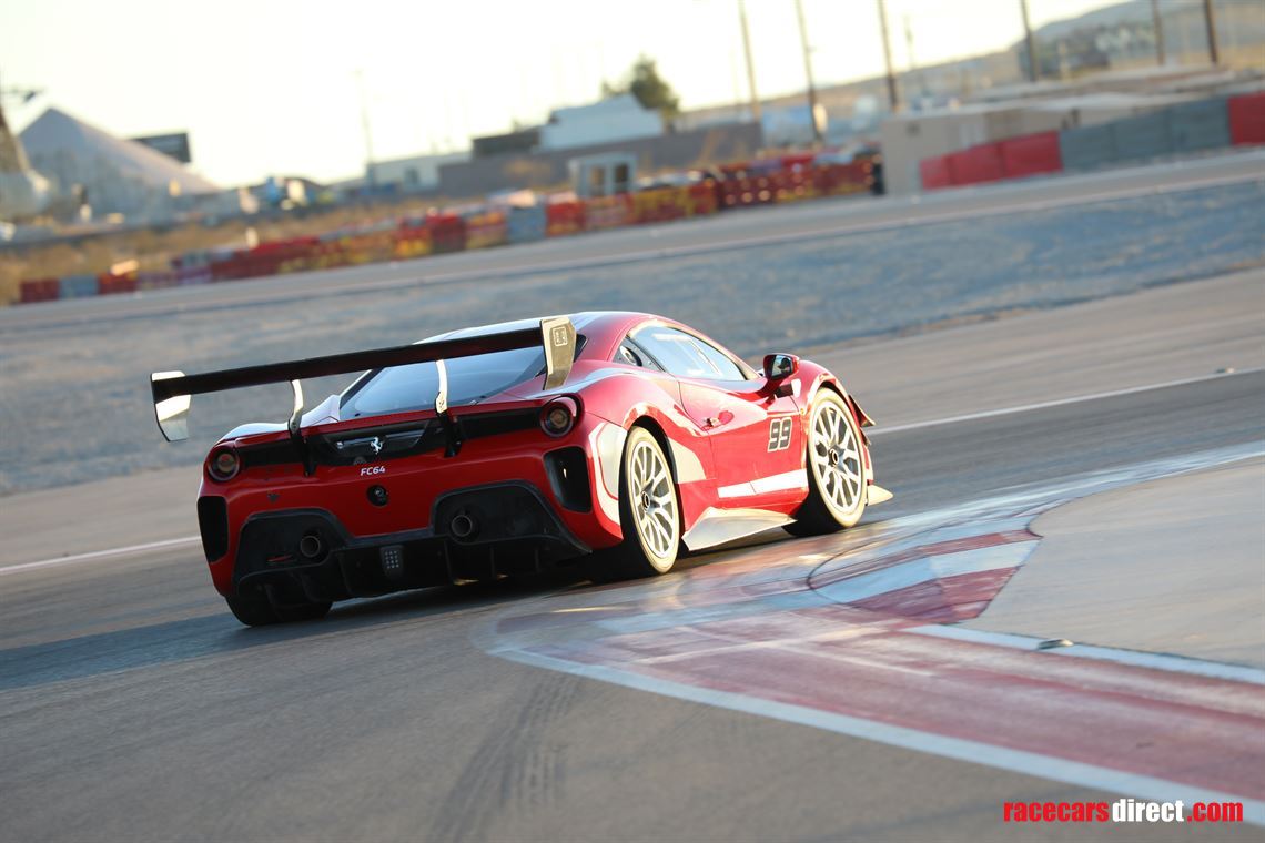 2017-ferrari-488-challenge-evo