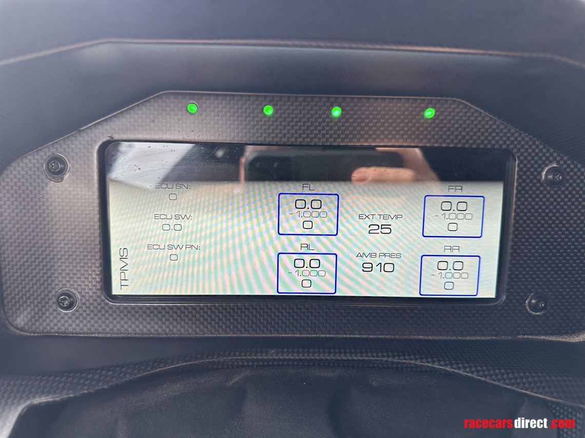 2017-ferrari-488-challenge-evo