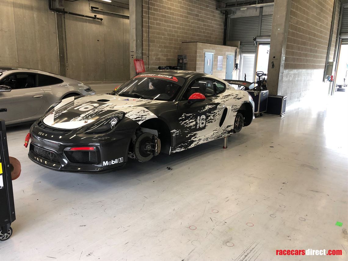 porsche-gt4-manthey-racing