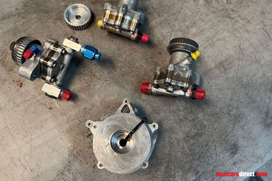 cosworth-fuel-pump-and-oil-pump