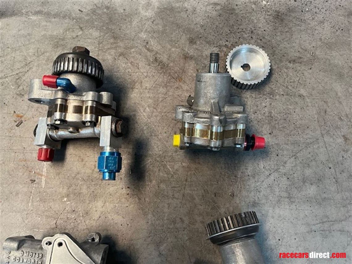 cosworth-fuel-pump-and-oil-pump