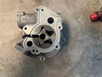 cosworth-fuel-pump-and-oil-pump