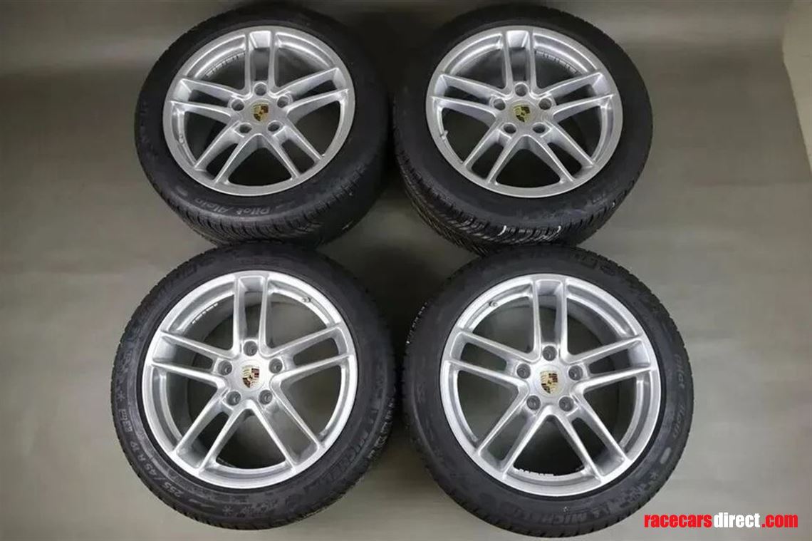 porsche-panamera-19-inch-turbo-wheels-with-wi