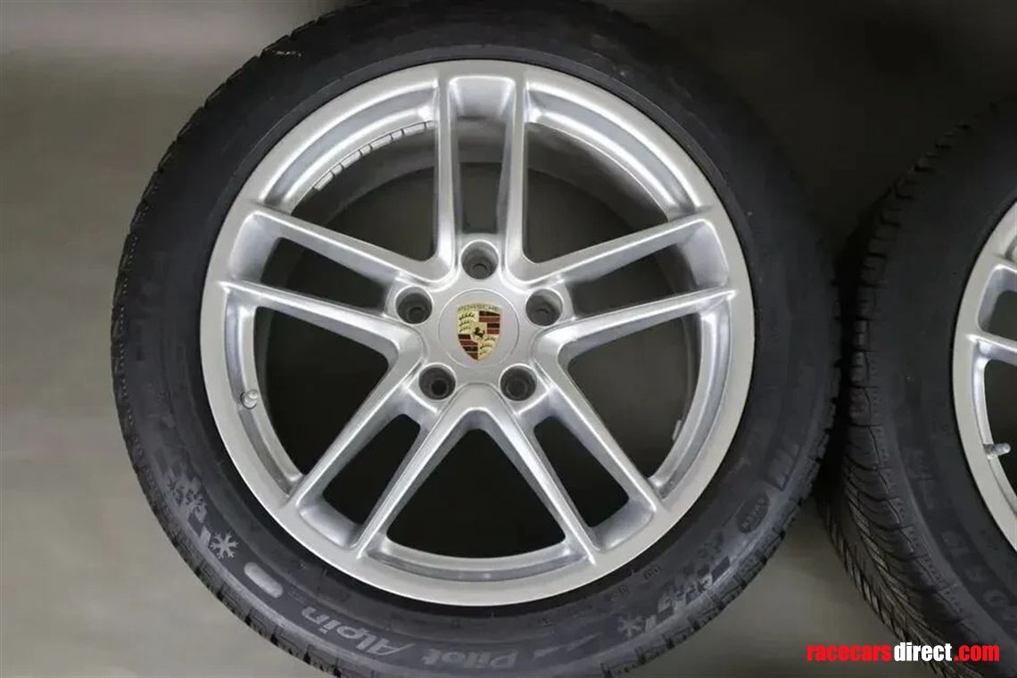 porsche-panamera-19-inch-turbo-wheels-with-wi