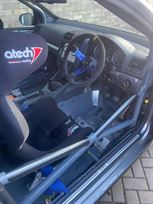 vw-golf-gti-track-car