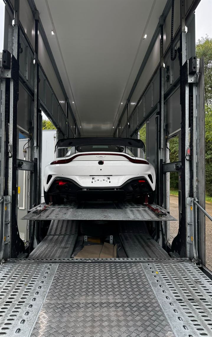 factory-new-aston-martin-vantage