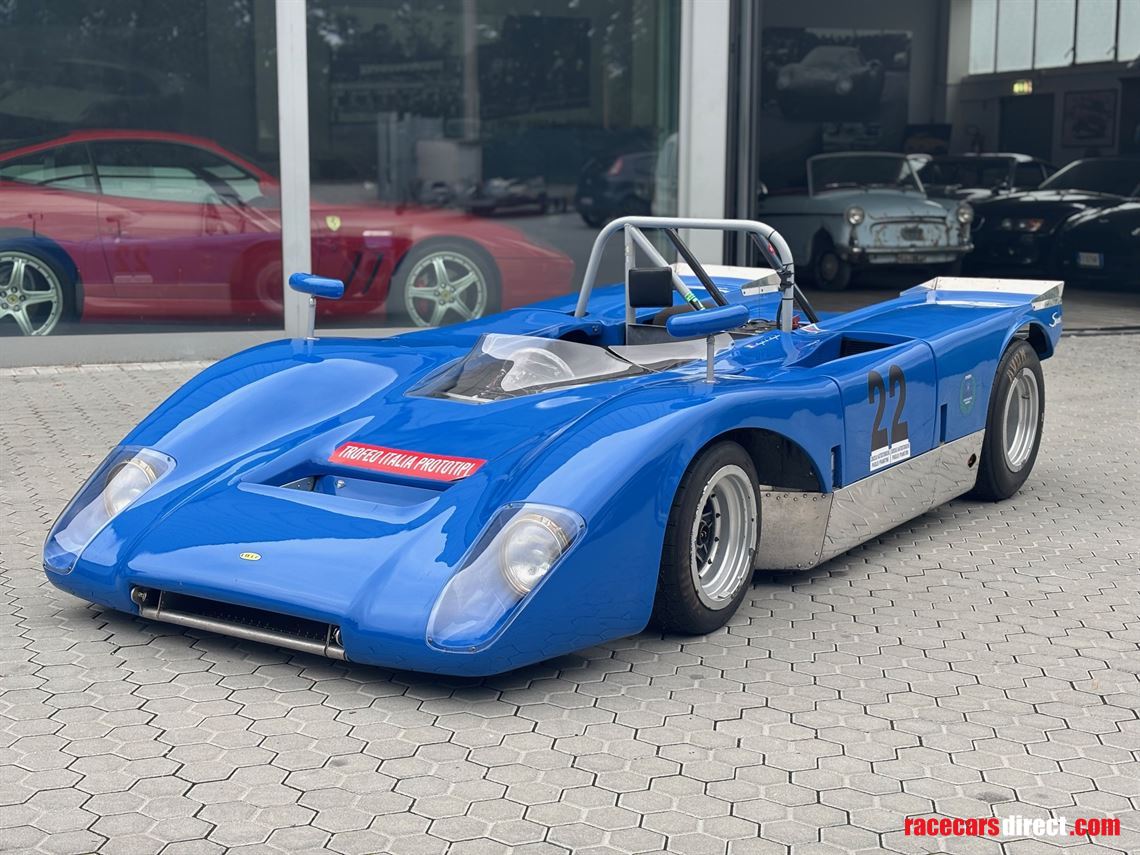 lola-t212