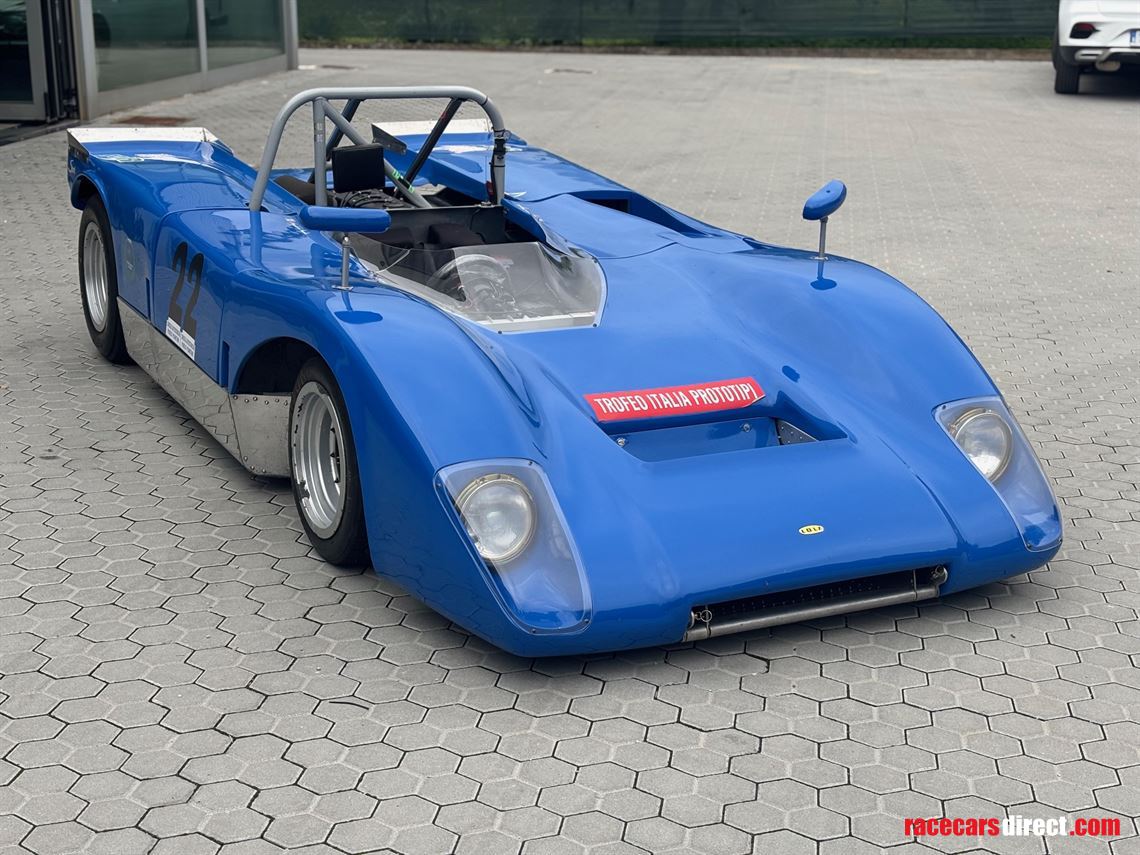 lola-t212