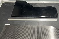 Front F3 carbon fiber mainplane and endplates