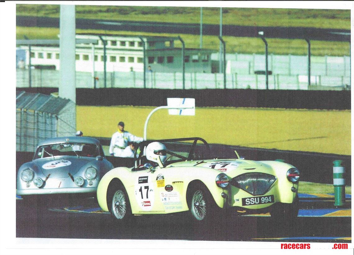 austin-healey-100-race-car