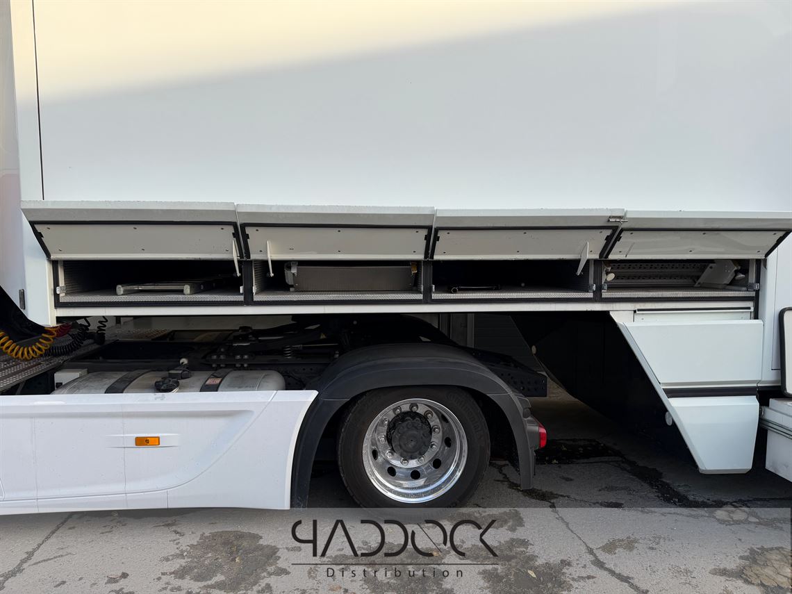 racing-trailerhangler-ex-sauber-f1-team-in-st