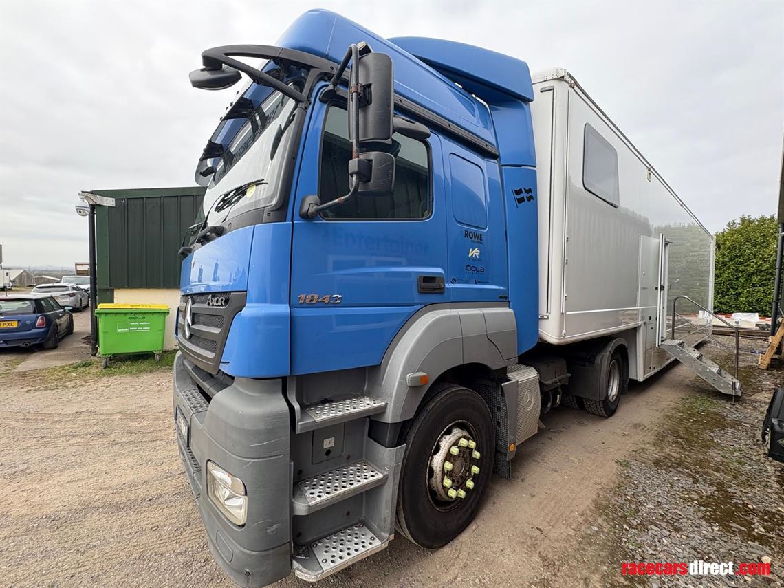 mercedes-axor-tractor-unit