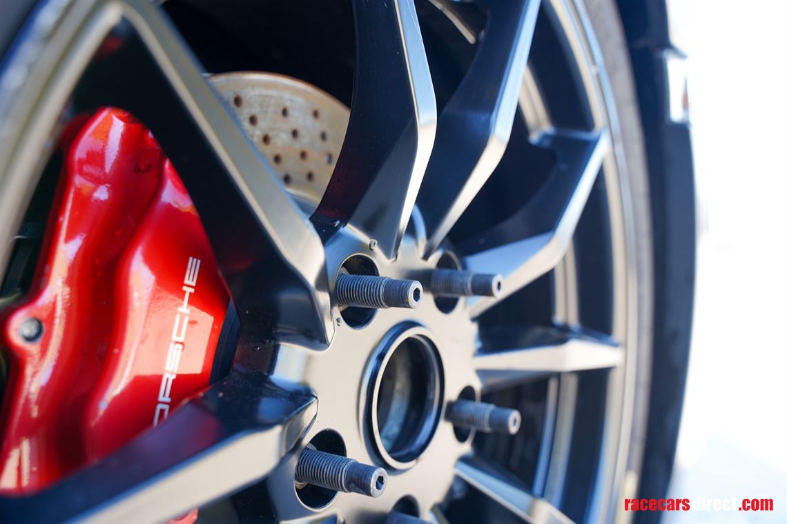 porsche-9871-cayman-s