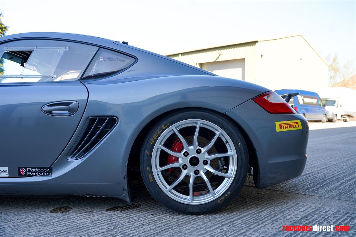 porsche-9871-cayman-s