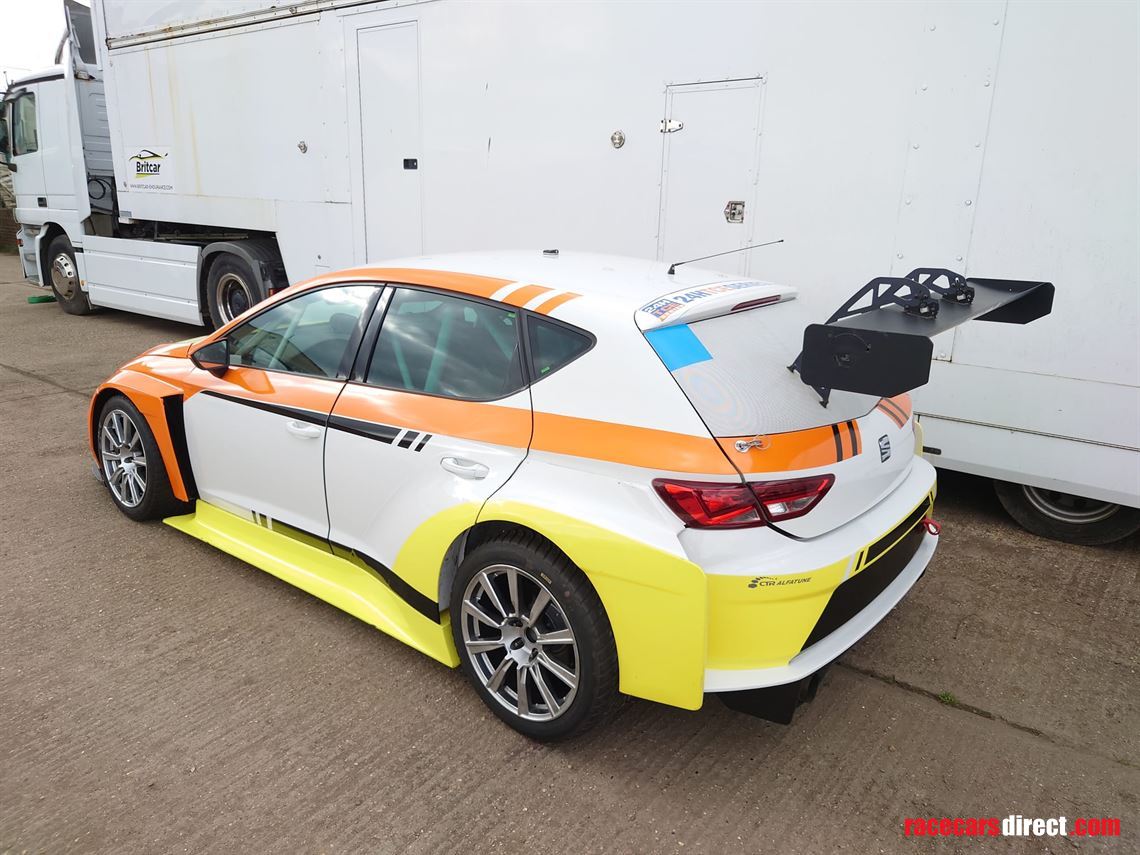 seat-cupra-tcr-seq-abs-lr