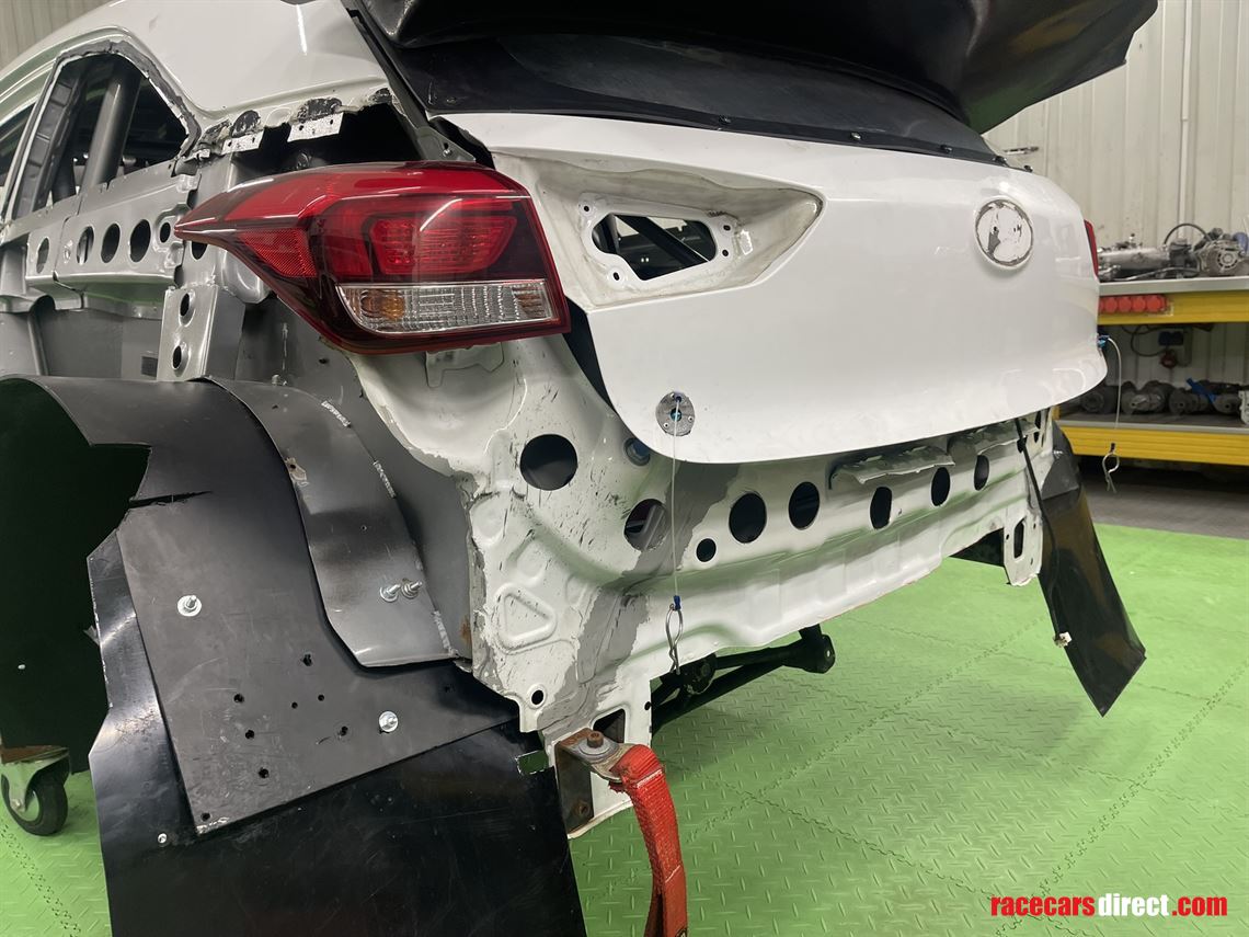 hyundai-i20-coupe-proto-wrc-full-bodyshell--