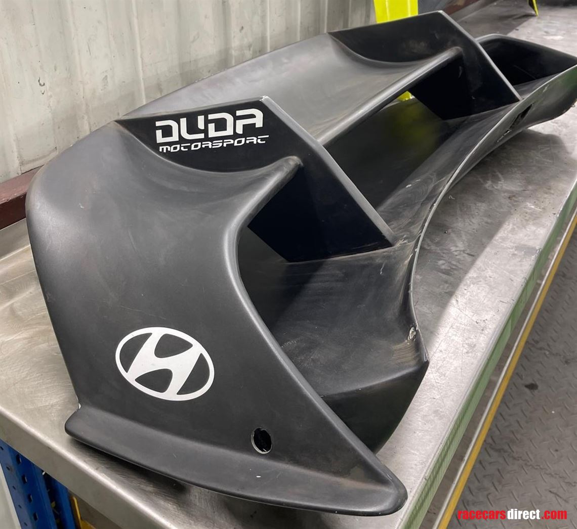 hyundai-i20-coupe-proto-wrc-full-bodyshell--