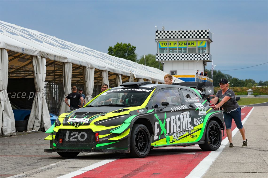 hyundai-i20-coupe-proto-wrc-full-bodyshell--