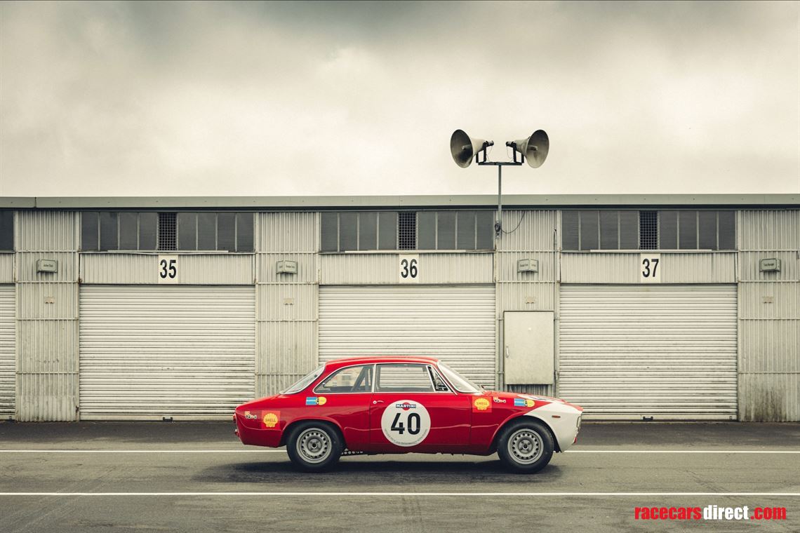 1965-alfa-romeo-giulia-sprint-1600-gta-corsa