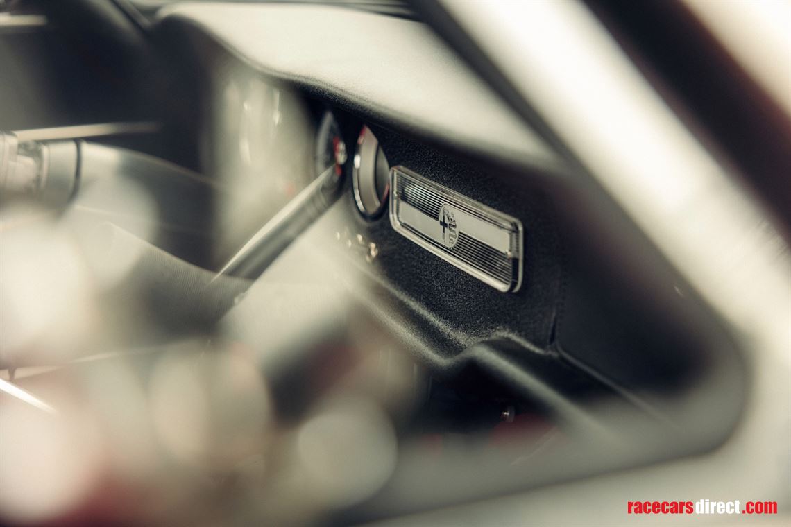 1965-alfa-romeo-giulia-sprint-1600-gta-corsa