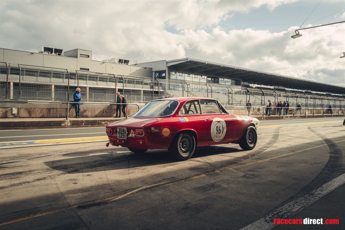 1965-alfa-romeo-giulia-sprint-1600-gta-corsa
