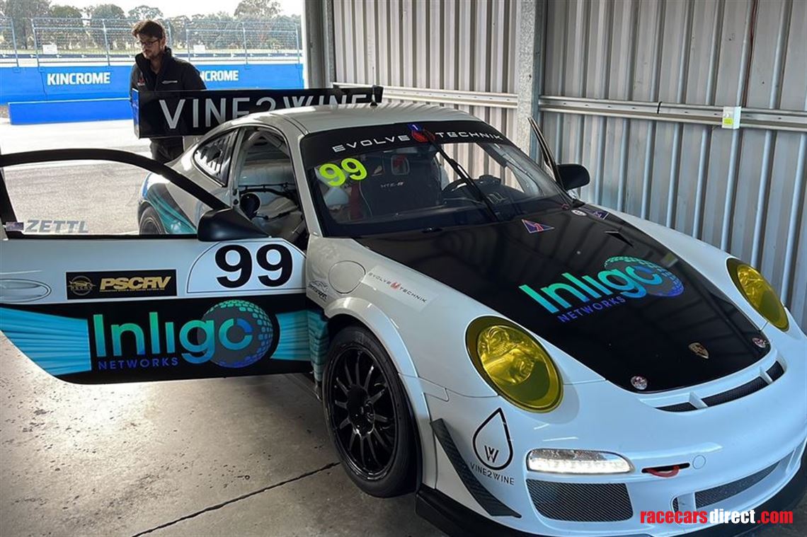 2011-porsche-9972-cup-car