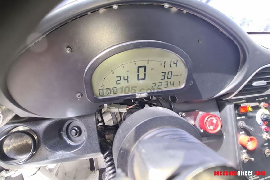 2011-porsche-9972-cup-car