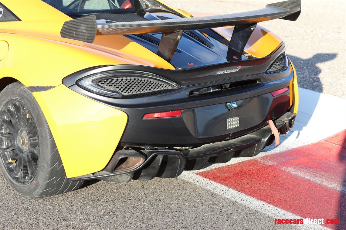 2018-mclaren-570s-gt4-race-car---95000