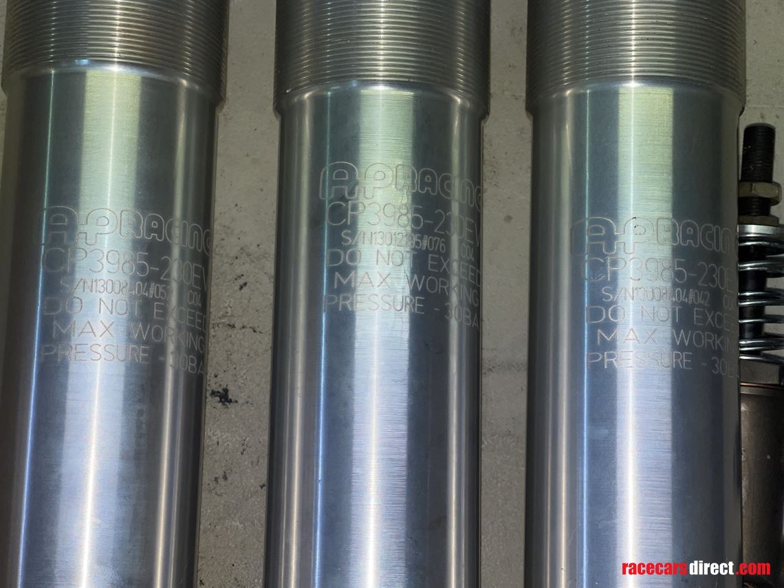 x4-ap-racing-air-jacks