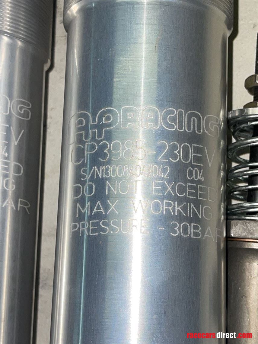 x4-ap-racing-air-jacks