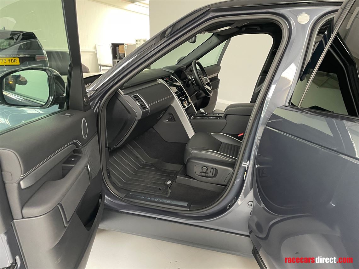 land-rover-discovery-dynamic-hse-d-mhev-auto