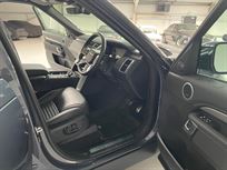 land-rover-discovery-dynamic-hse-d-mhev-auto