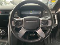 land-rover-discovery-dynamic-hse-d-mhev-auto