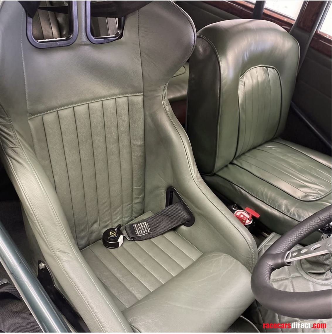 jaguar-mk2-38-race-car