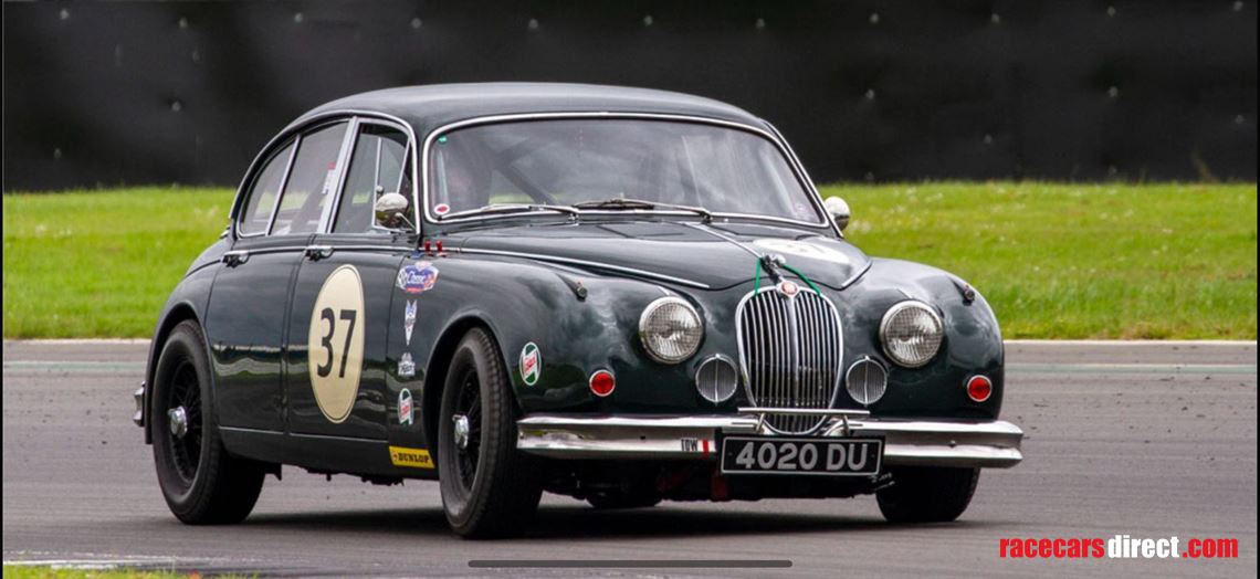 jaguar-mk2-38-race-car