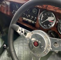 jaguar-mk2-38-race-car