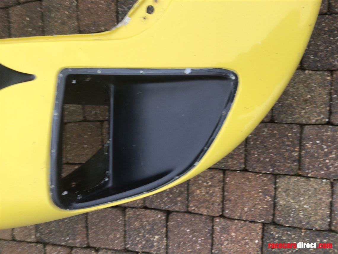 ford-gt40-bodywork-on-offer