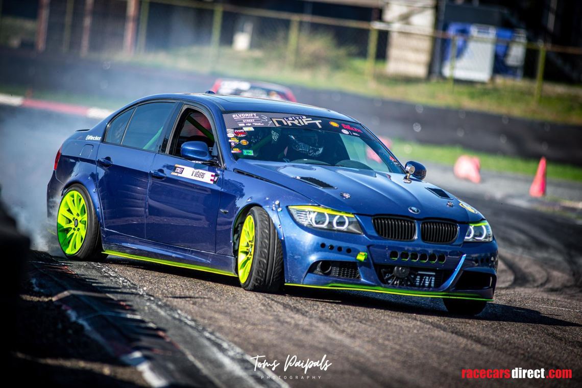 drift-bmw-e90-fl-335i-n54b30