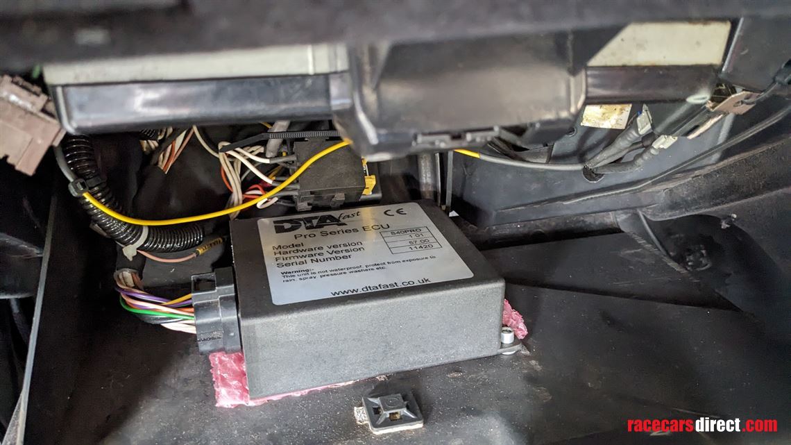 reduced-peugeot-205-19-gti-gti-6-mi16-trackra