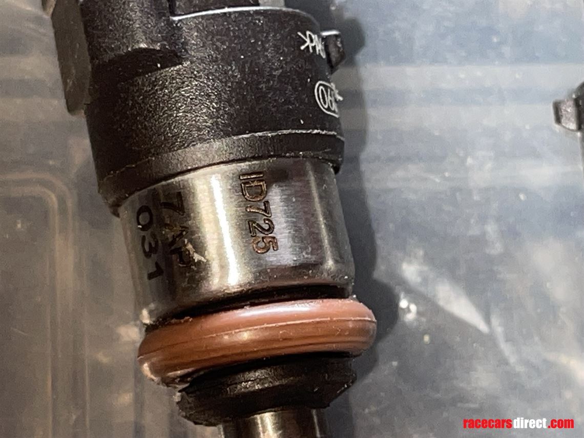 injector-dynamics-id725-injectors